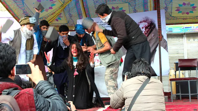 فرخنده چې ٢٧ کلنه وه، یو کال مخکې کابل کې د شاه دو شمشېره زیارت سره نژدې د پارېدلو کسانو لخوا وژل شوې وه، او وروسته يې مړي ته اور اچولى و