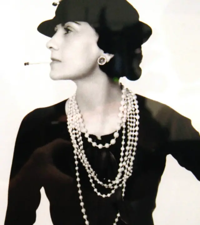 Коко Шанель (снимок американского фотохудожника Мана Рэя)