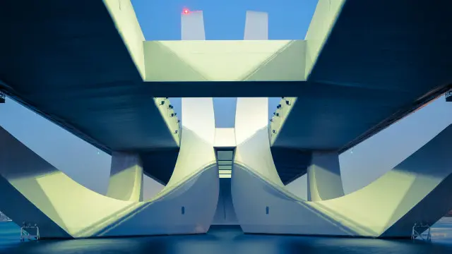El puente Sheikh Zayed en Abu Dhabi de Zaha Hadid