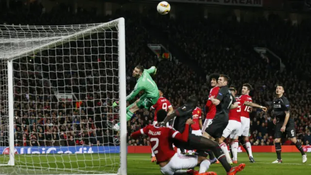 Manchester United v Liverpool