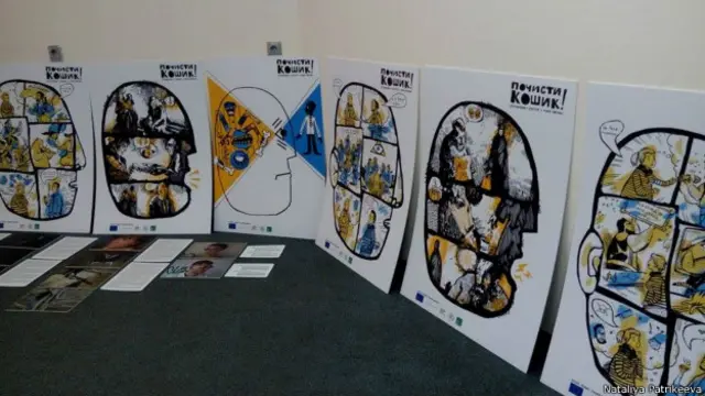 Фестиваль мав складатися з дискусій, кінопоказів тощо