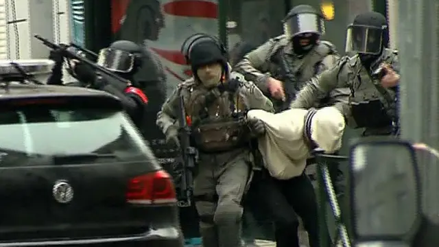 Арест подозреваемого в организации взрывов в Париже