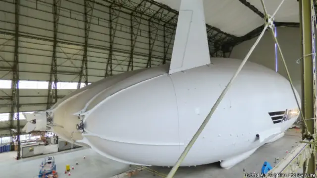 एयरलैंडर 10