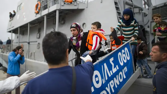 وصل ما يزيد عن مليون مهاجرإلى الاتحاد الأوروبي عبر البحر منذ بداية عام 2015 