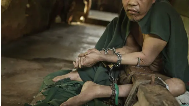 Data pemerintah terbaru menunjukkan 18.800 orang saat ini masih dipasung di Indonesia.