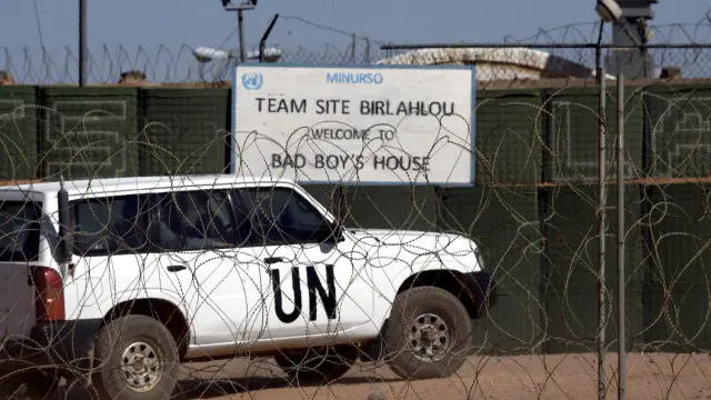 يتبع البعثة 232 عسكريا و84 موظفا مدنيا دوليا و157 موظفا مغربيا و12 متطوعا.