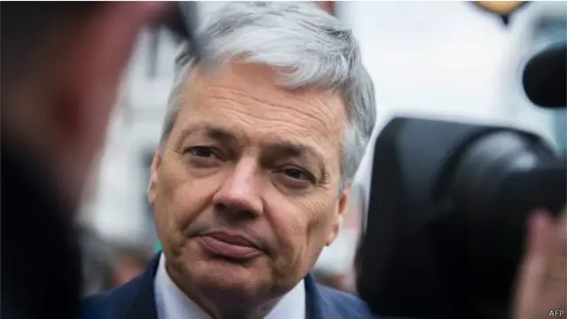 يقول الوزير رايندرز إن الحلقة التي نفذت هجمات باريس كانت اوسع مما كان متخيلا