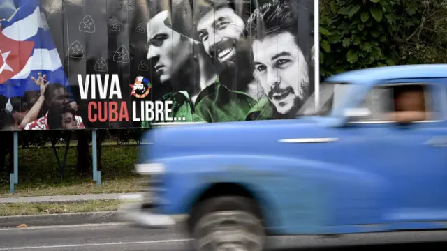 میراث انقلابیگری هنوز بر سنت روشنفکری ما غلبه دارد و این یکی از ویژگیهای بارز نخبگان کشورهای جهان سوم است که چه راست چه چپ «انقلابی» میاندیشند.