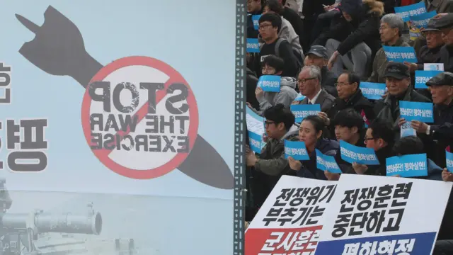 韩国首尔的反朝鲜导弹集会（19/3/2016）