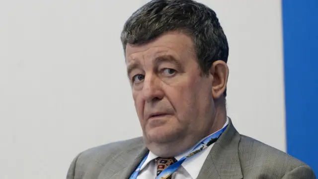 Шломо Вебер