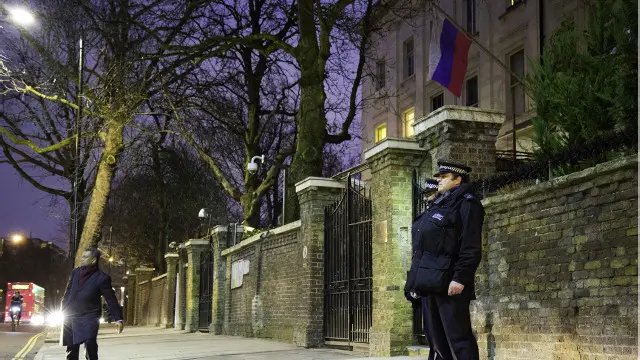 Посольство России в Лондоне