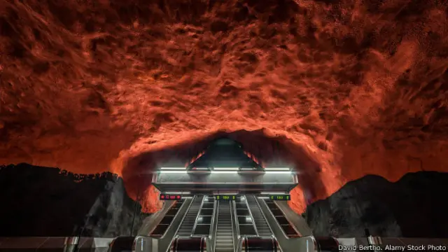 solna_centrum_metro_station_stockholm