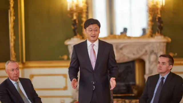 岳雷就任动物保护联盟形象大使