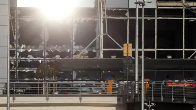 布鲁塞尔国际机场爆炸现场。