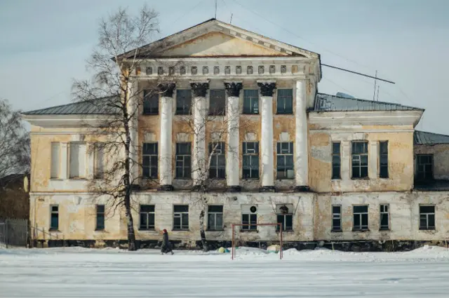 Белозерск, Михаил Трибой