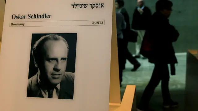 Hay una campaña para que Yad Vashem lo declare uno de los "Justos entre las Naciones", como a Oscar Schindler, quien rescató a unos 1.200 judíos.