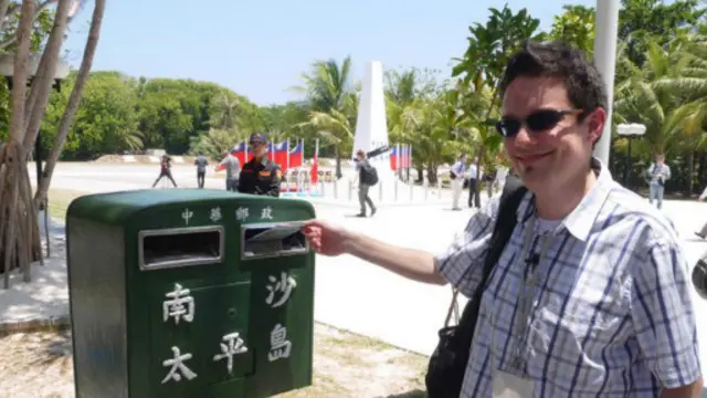 媒體記者按照馬英九1月在太平島的行程,參觀包括5號淡水井,農畜場及住民遺址等11個地方