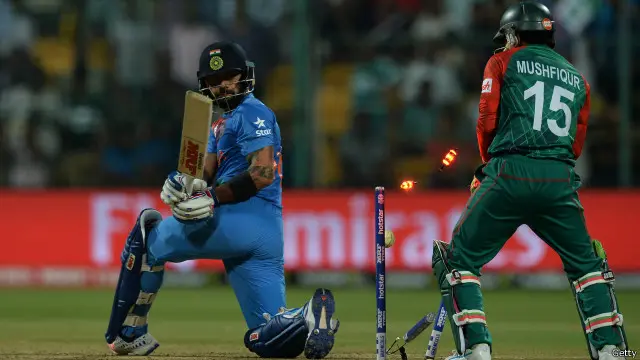 کوہلی بولڈ آؤٹ ہوئے