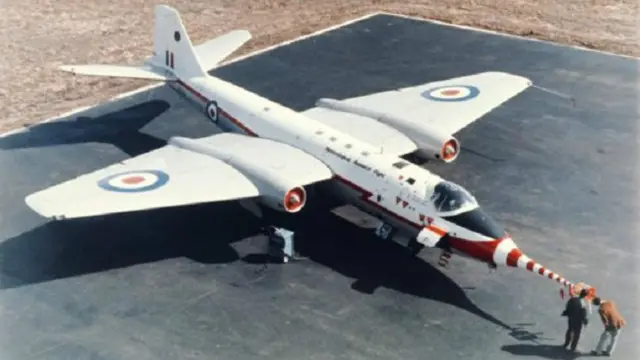 استخدم متحف سلاح الجو الملكي بعض طائرات الكانبيرا على ارتفاعات شاهقة في مجال الأرصاد الجوية