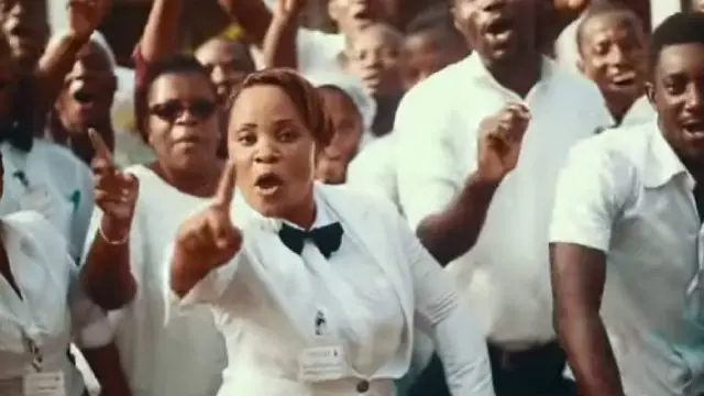 مُغنون في كوت ديفوار يتحدون مسلحي القاعدة