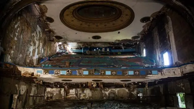 底特律具有历史意义的伊斯敦剧院，可以容纳2500名观众，现已用作电影院、岩石场地和教堂（图片来源：Getty Images）