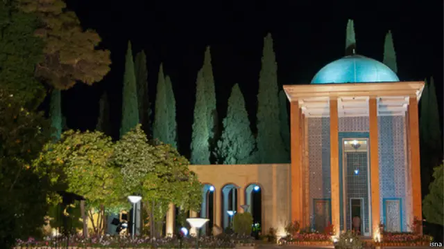 آرامگاه سعدی در شیراز