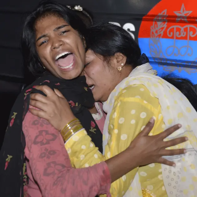 صوبہ پنجاب کے مشیر صحت نے بتایا ’کل ہلاکتوں کی تعداد 55 سے زیادہ ہو سکتی ہے اور دو سو سے زیادہ افراد زخمی ہیں‘