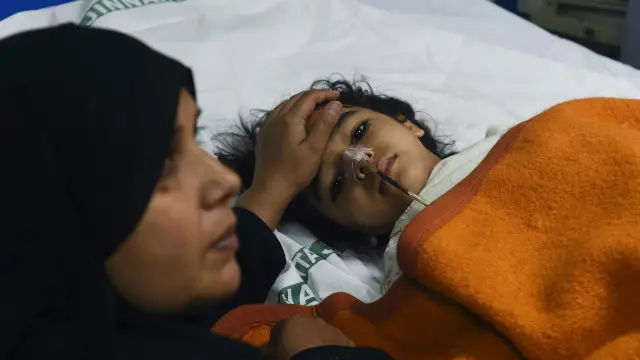 سانحہ گلشن اقبال کے سوگ میں لاہور شہر میں تمام بڑے کاروباری مراکز اور تفریحی مقامات بند ہیں