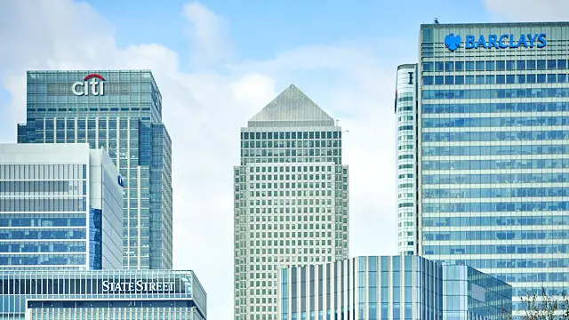 Хмарочоси у ділових районах Лондона можуть недорахуватися власників та орендаторів