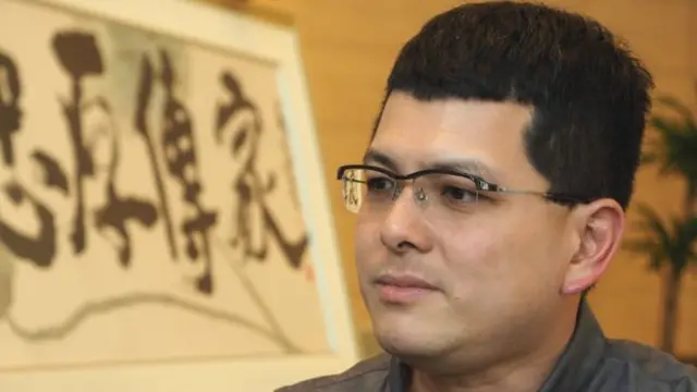 曾经担任过纳吉布的政治秘书的分析人士胡逸山博士说，纳吉布并不认为自己是个腐败的人。