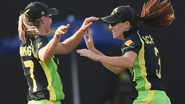 آسٹریلیا کی خواتین کی ٹیم کی نظر ورلڈ ٹی 20 میں اپنی چوتھی مسلسل فتح پر ہے