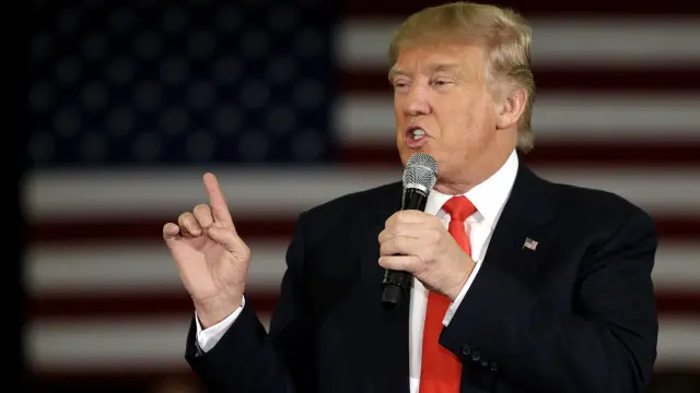 Donald Trump thay đổi lập trường về nạo phá thai