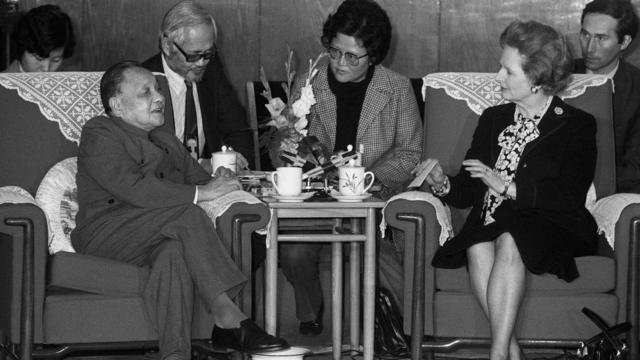 1984年，邓小平与撒切尔夫人会面