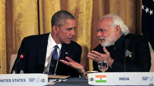 میڈیا والے اس تصویر پر قیاس آرائیاں کر رہے تھے، پاکستانی میڈیا والے مذاق کر رہے تھے کہ ضرور نواز شریف کی شکایت ہو رہی ہوگی