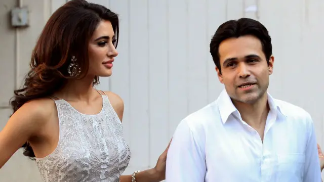 فلم ’اظہر‘ میں عمران ہاشمی اظہر الدین اور اداکارہ نرگس فخری اظہر کی دوسری بیگم سنگیتا بجلانی کا کردار نبھا رہی ہیں