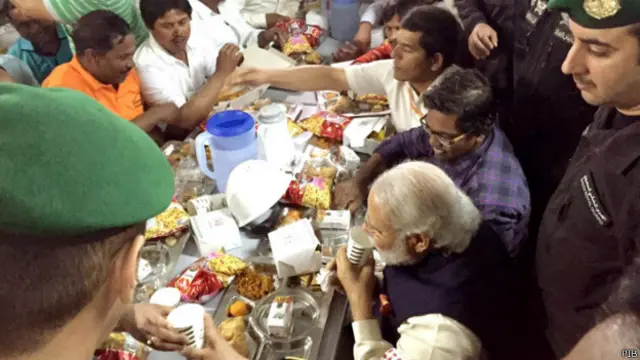 रियाद में मोदी