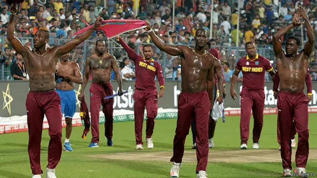 ڈیرن سیمی کی قیادت میں ویسٹ انڈیز نے آخری اوور میں سنسنی خیز کامیابی حاصل کی تھی