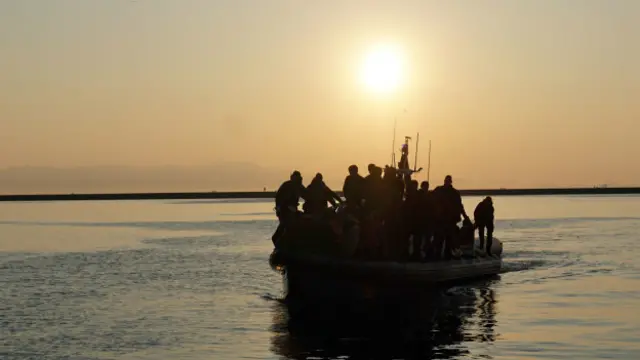 لاکھوں لوگوں نے یورپ میں پناہ حاصل کرنے کے لیے خطرناک راستے اختیار کیے