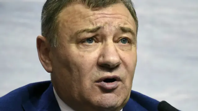 Arkady Rotenberg, Rus liderin çocukluk arkadaşı. 