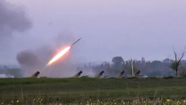 Азербайджанские войска применяют ракеты "Град" близ деревни Гапанлы