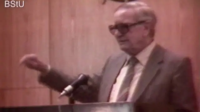 菲尔比在讲座结束时说：“我的最好忠告是，告诉你们的特工，永远不要坦白，什么都不要承认。”