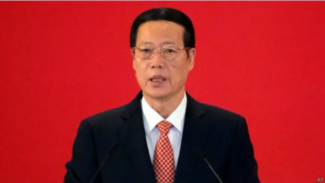 لعضو اللجنة الدائمة في الحزب الشيوعي زانغ غاولي اقارب وردت اسماؤهم في الوثائق