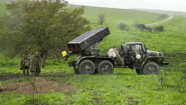 Озарбайжон ва Арманистон Россия қуролларини сотиб олади.