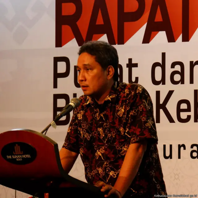 "Saya kira semua orang yang ngomong tentang perubahan, pasti punya bayangan itu (duduk dalam kekuasaan), kalau mereka serius," kata Hilmar.