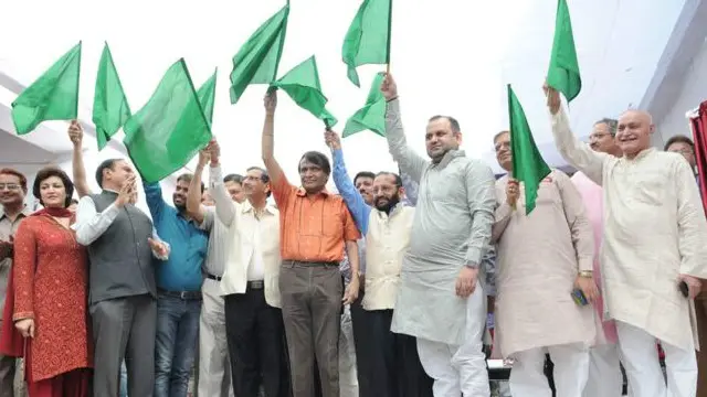 گاتیمان ایکسپریس جمعے کے علاوہ ہفتے میں ہر روز چلے گی