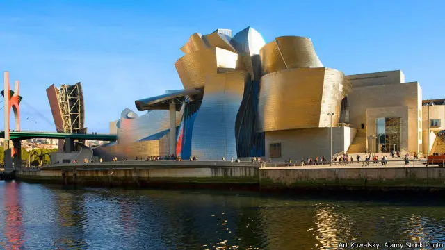 गूगेनहिम संग्रहालय, स्पेन