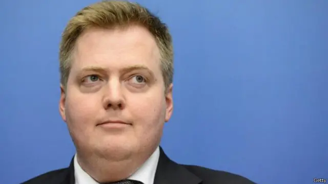 网友们关于冰岛总理西格蒙杜尔·贡劳格松（Sigmundur Gunnlaugsson）的微博也遭到了删除。