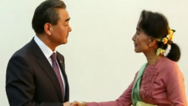 ဒေါ်အောင်ဆန်းစုကြည်နဲ့တရုတ်နိုင်ငံခြားရေးဝန်ကြီး