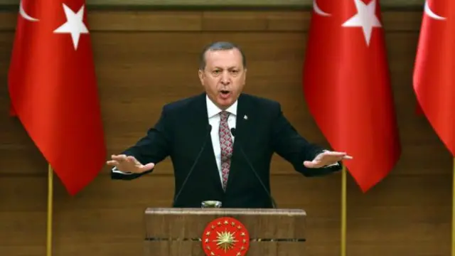 "Bu insanlar bizim vətəndaşlarımız olmağa layiq deyil", Erdoğan bildirib