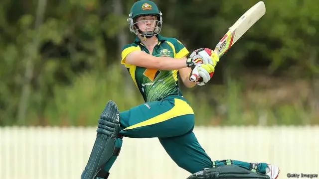 کرکٹ آسٹریلیا بھی اپنی خواتین کھلاڑیوں کی تنخواہوں میں اضافہ کرے گا